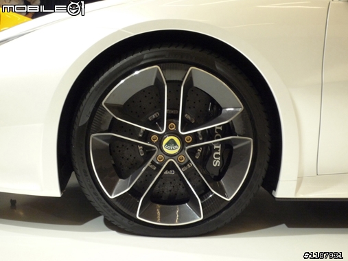 [車迷首選] 花了三天才逛完!! 直擊2010 洛杉磯國際車展!!