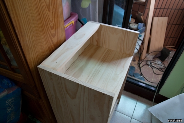 [DIY] 鄉村風直線條小櫥櫃