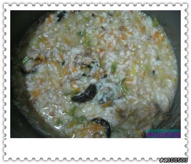 新手電鍋食譜～剩飯料理～十穀米營養粥