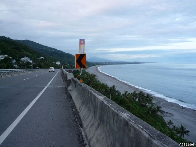 【遊記分享】鐵馬浪人之流浪全台灣~~DAY9~~終於在民國100年前PO完了，祝大家新年快樂~~