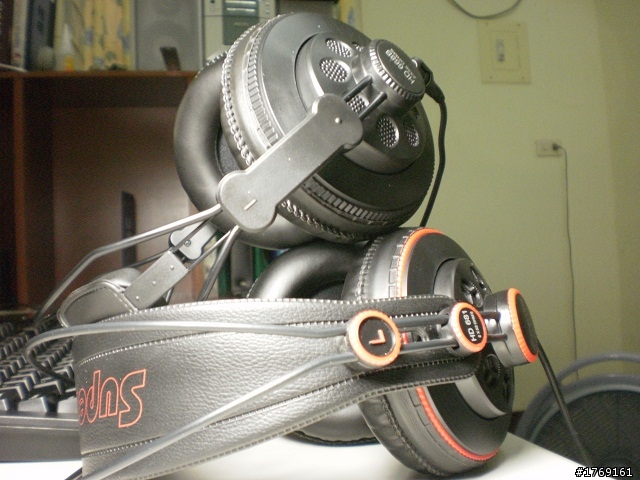[開箱]舒伯樂 superlux HD668B + 與HD681外型比較