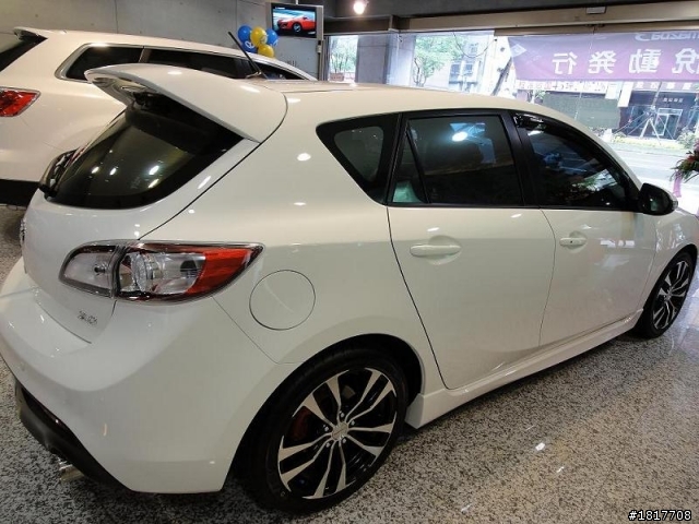 2011年式 ALL NEW MAZDA3 開箱文