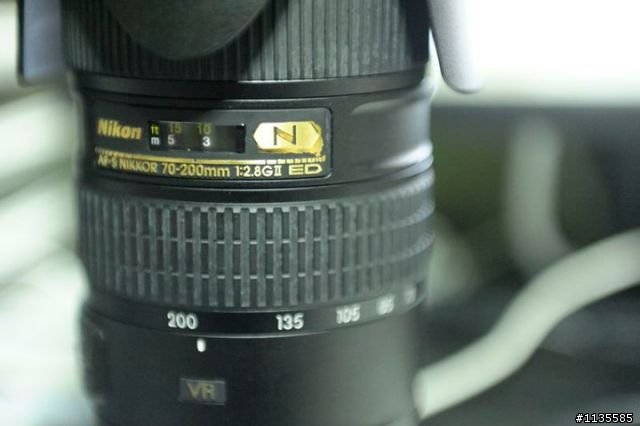 Nikon 70-200㎜ 1:2.8GⅡ（小黑六） N牌子脫漆 成了貨真價實的金牌……