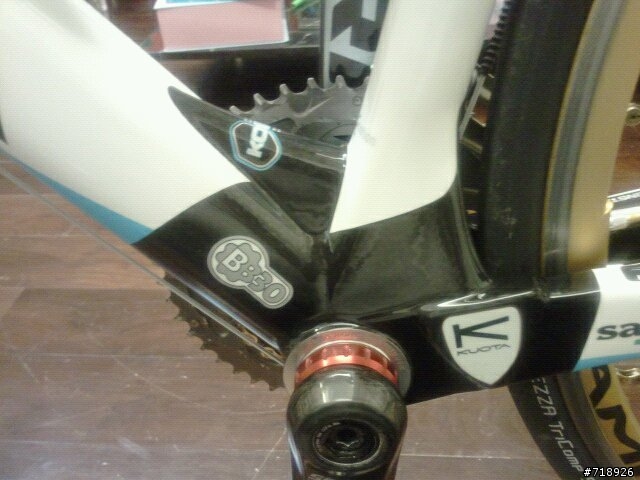 新戰駒 不專業開箱文  2010 AG2R KUOTA KOM...