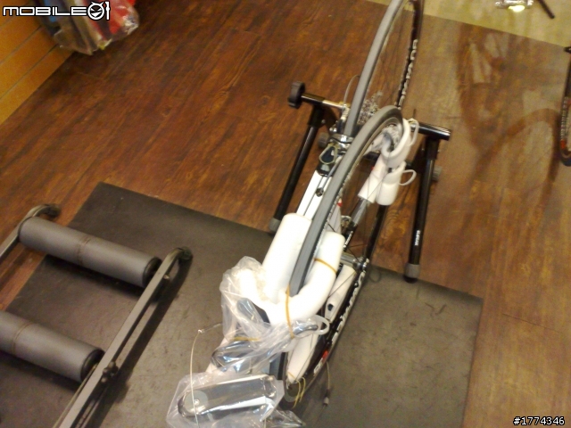 <<開箱>>  20101102 TCR ADVANCED SL R1 全台首開箱