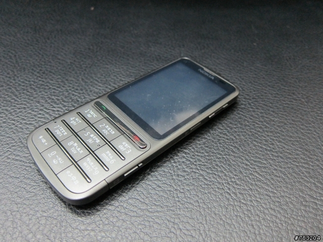 nokia C3-01 入手