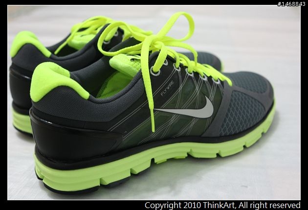 NIKE LUNARGLIDE+2 亂開箱文~