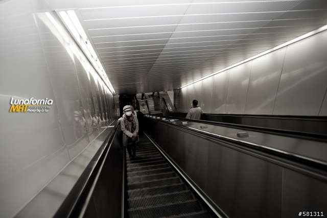 湊熱鬧！走出巷口蘆洲捷運內湖上班去！Let's go by Lunafornia MRT