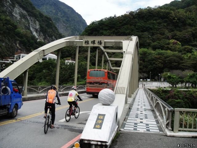 (照片)20101106~8中橫探索-鬼斧神工(Day-2)