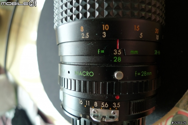 請問NIKON的底片老相機？(補圖補發問）