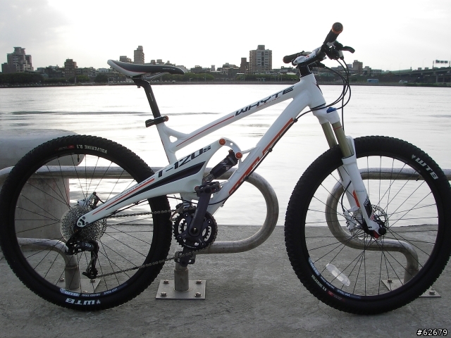2011 WHYTE T-120s 開箱(應該是台灣第一台吧?)
