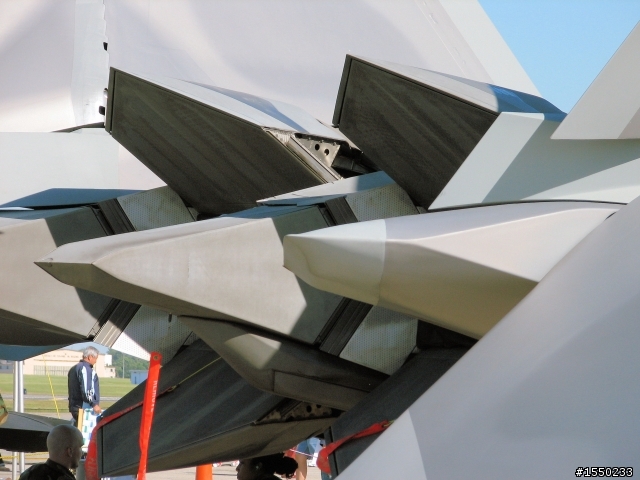 1/48 美軍飛彈組&附贈的F-22 成品圖