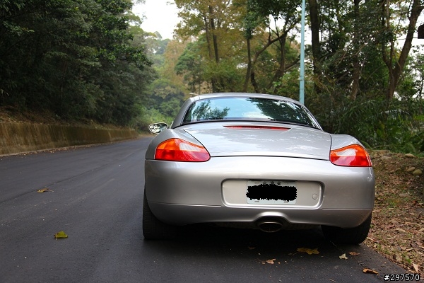 [老開箱] 幫老友來個porsche boxster 老開箱文