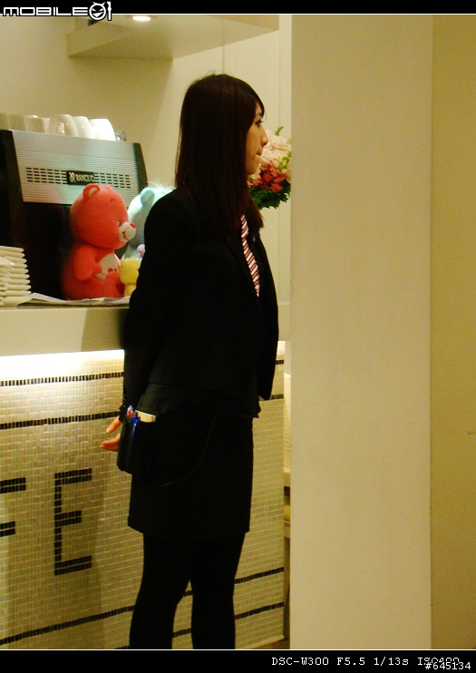 吃美食配美女