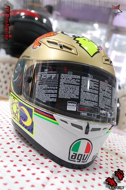[開箱] AGV GP-TECH The Chicken 9 九次冠軍紀念帽
