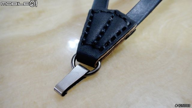 [分享] 相機皮套與相機揹帶 For Fujifilm Natura Classica White