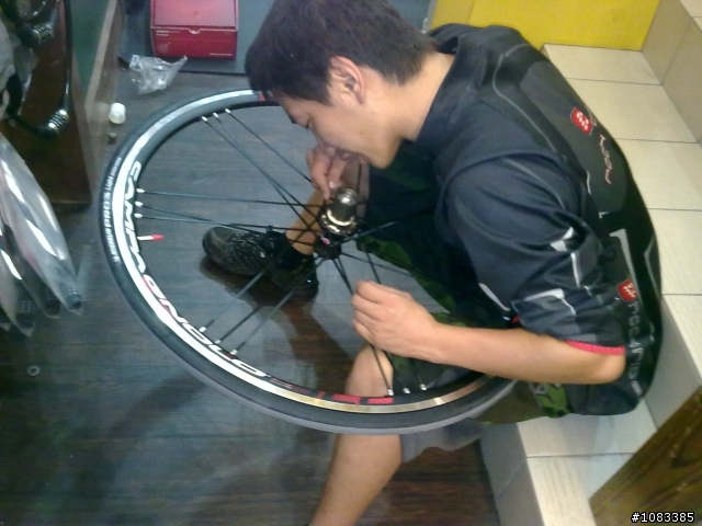開箱 2011 TCR ADV SL R2