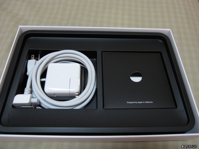 台版11.6 macbook air開箱分享  新增kvm轉接器使用心得
