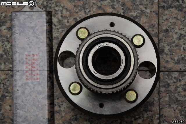 請問K8後輪軸承問題