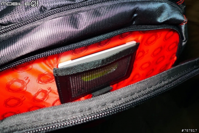 給16吋筆電一個家：Ozone Gaming Gear