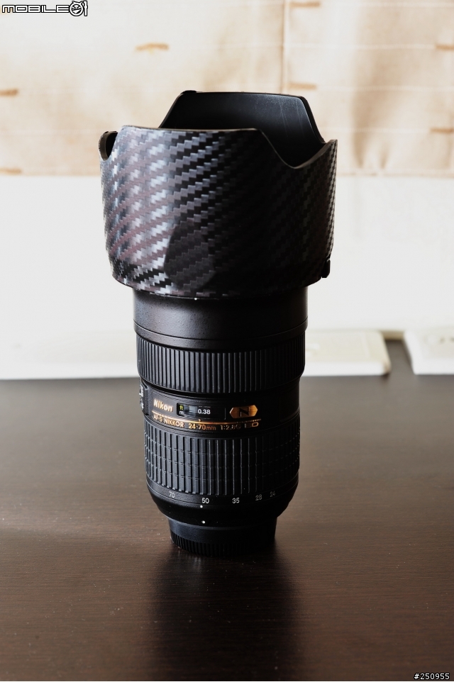 NIKON 24-70 遮光照上卡夢裝
