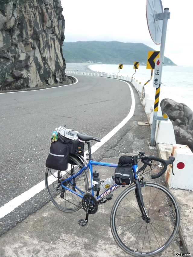 【遊記分享】鐵馬浪人之流浪全台灣~~DAY9~~終於在民國100年前PO完了，祝大家新年快樂~~