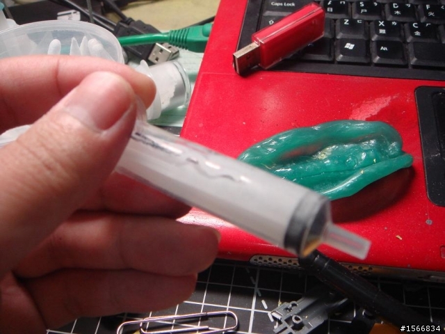 [分享]  圓管型打模器(打磨砲管 槍管等圓柱形物體)