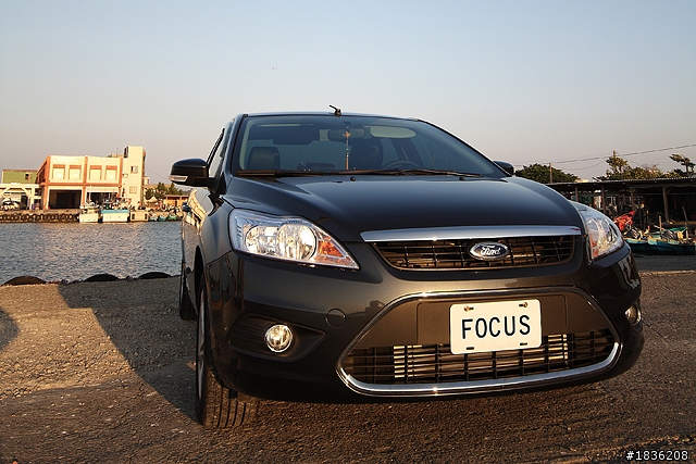 聽說現在很流行開箱(Focus tdci 4d)