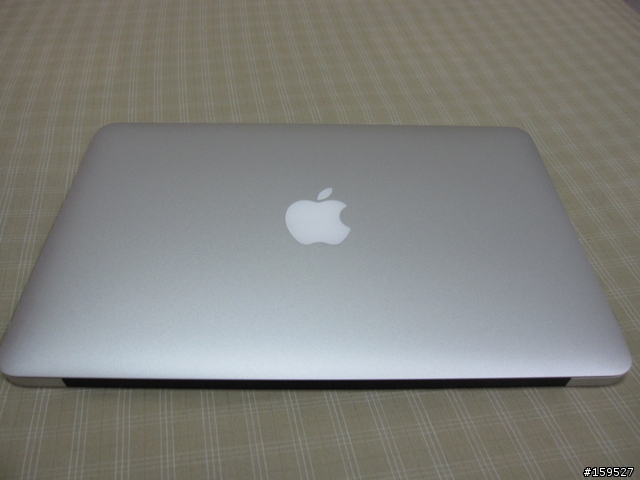 台版11.6 macbook air開箱分享  新增kvm轉接器使用心得