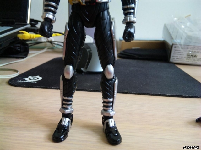 【開箱】S.H.Figuarts Masked Rider Dark Kabuto 暗兜