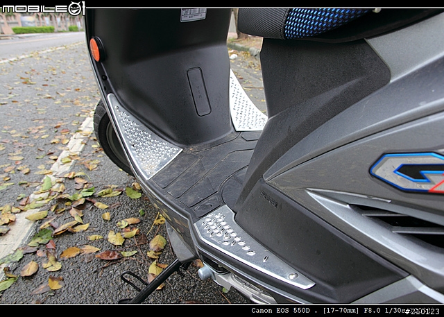 [開箱]Kymco Mega G5-150 超5-150 晶鑽銀