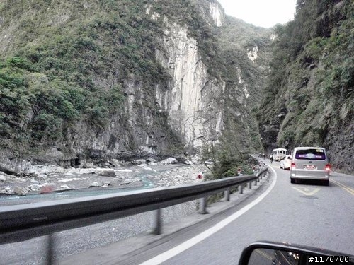 2010 MAXXIS 太魯閣國際登山賽 福利網車隊