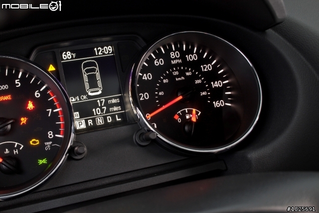 2011 NISSAN ROGUE  改款新車POTO