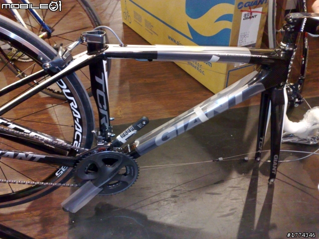 <<開箱>>  20101102 TCR ADVANCED SL R1 全台首開箱