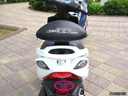 【不專業の開箱】Suzuki GSR 125 尊爵版 VS. 競速版