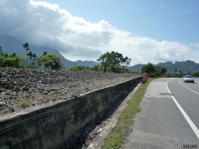 【遊記分享】鐵馬浪人之流浪全台灣~~DAY9~~終於在民國100年前PO完了，祝大家新年快樂~~