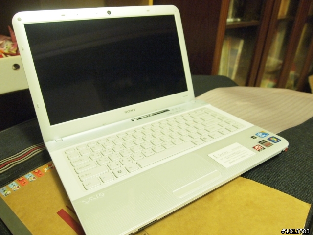 [不專業的開箱]SONY VPCEA36FW/W