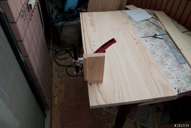[DIY] 鄉村風直線條小櫥櫃
