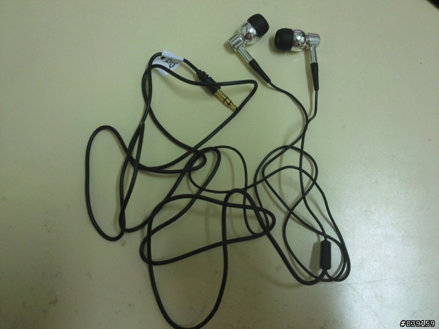 KOSS KEB70 超簡易開箱
