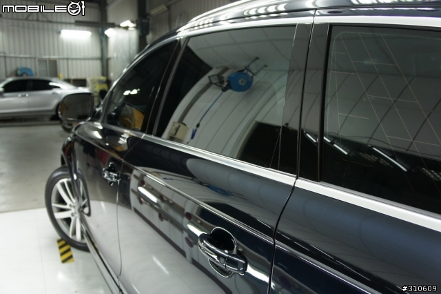 [開箱文] 2011 Audi Q7 3.0TFSI 開箱分享(圖多)