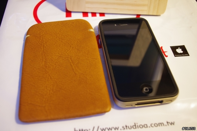 [分享] Just Take Life Leather Case for iPhone