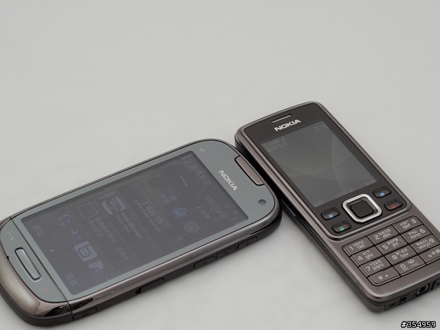 [分享] NOKIA C7 + 精美小禮物 +GEORG JENSEN手機座