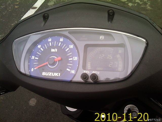 開箱 SUZUKI NEX 125 黑灰
