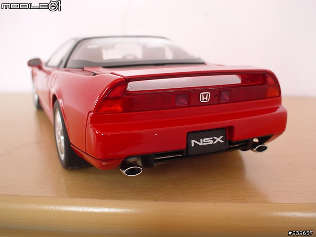 [簡單開箱]AUTOart 1：18 HONDA NSX