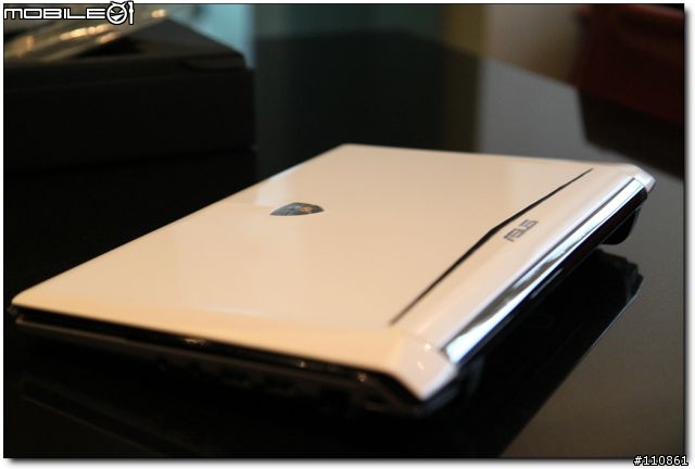 超   簡   單   分   享   ASUS Lamborghini VX6