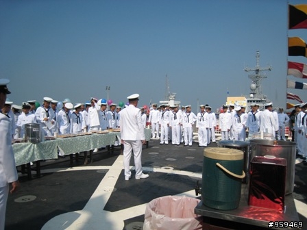1030參加鳳陽艦艦慶分享~新增水手服特寫