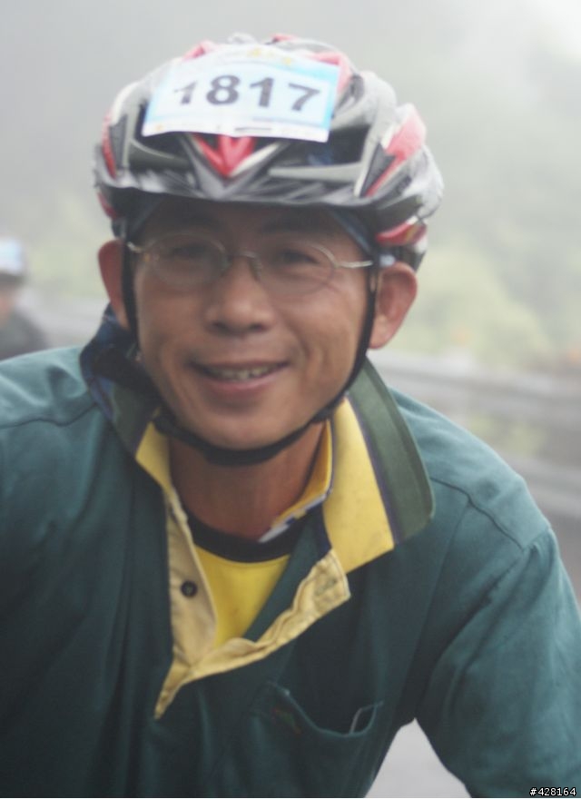 2010 環化賽   楓竹路 爬坡路段  雨 霧 汗水 混和的爬坡