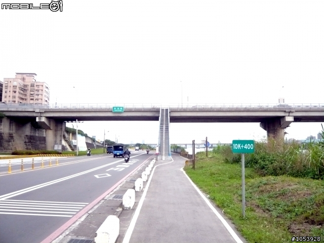 楓葉隧道-石門水庫