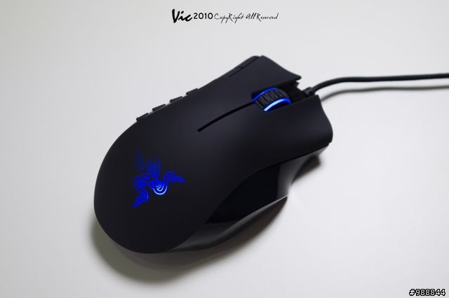 滑鼠再創革命Razer NAGA那迦梵蛇