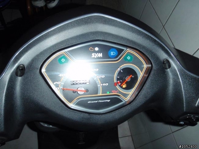 [開箱]Sym GT150 不專業開箱XD
